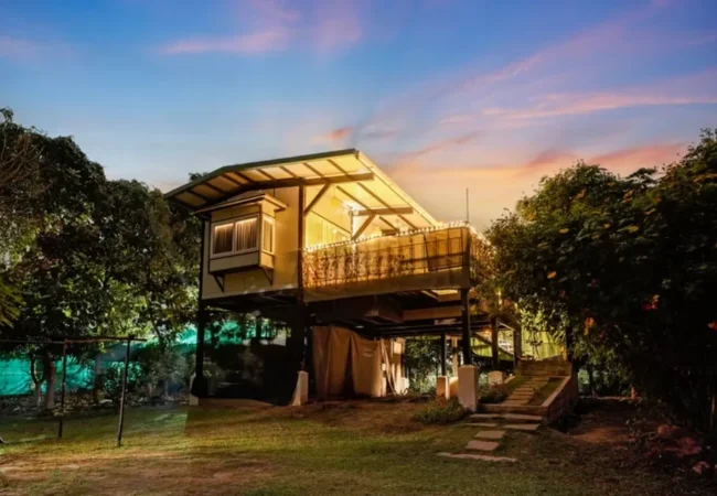 Signature Glamping Stargazing
