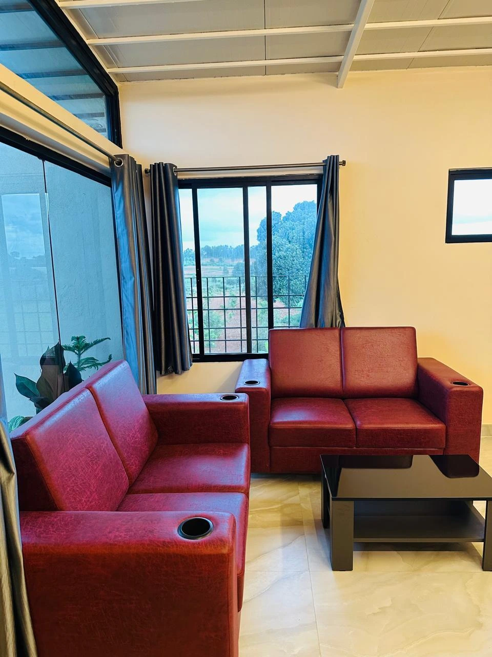 hotel-img