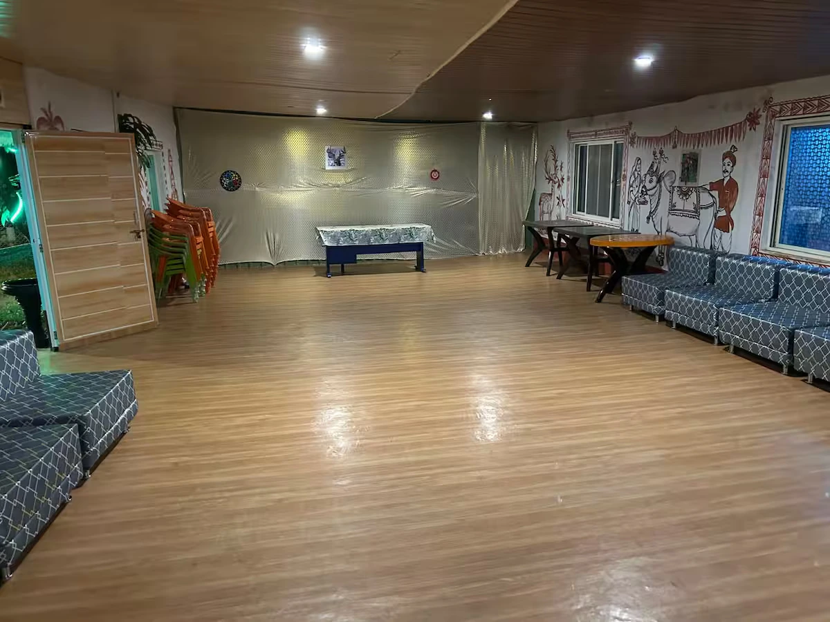hotel-img