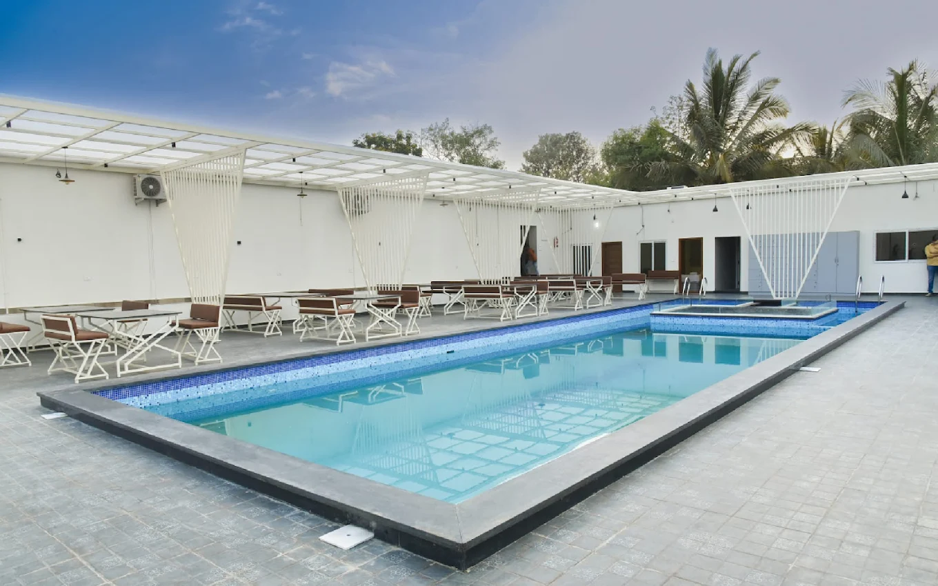hotel-img