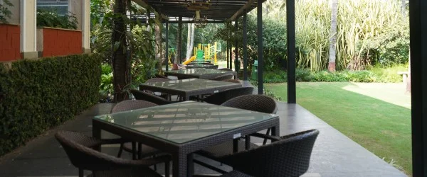 hotel-img