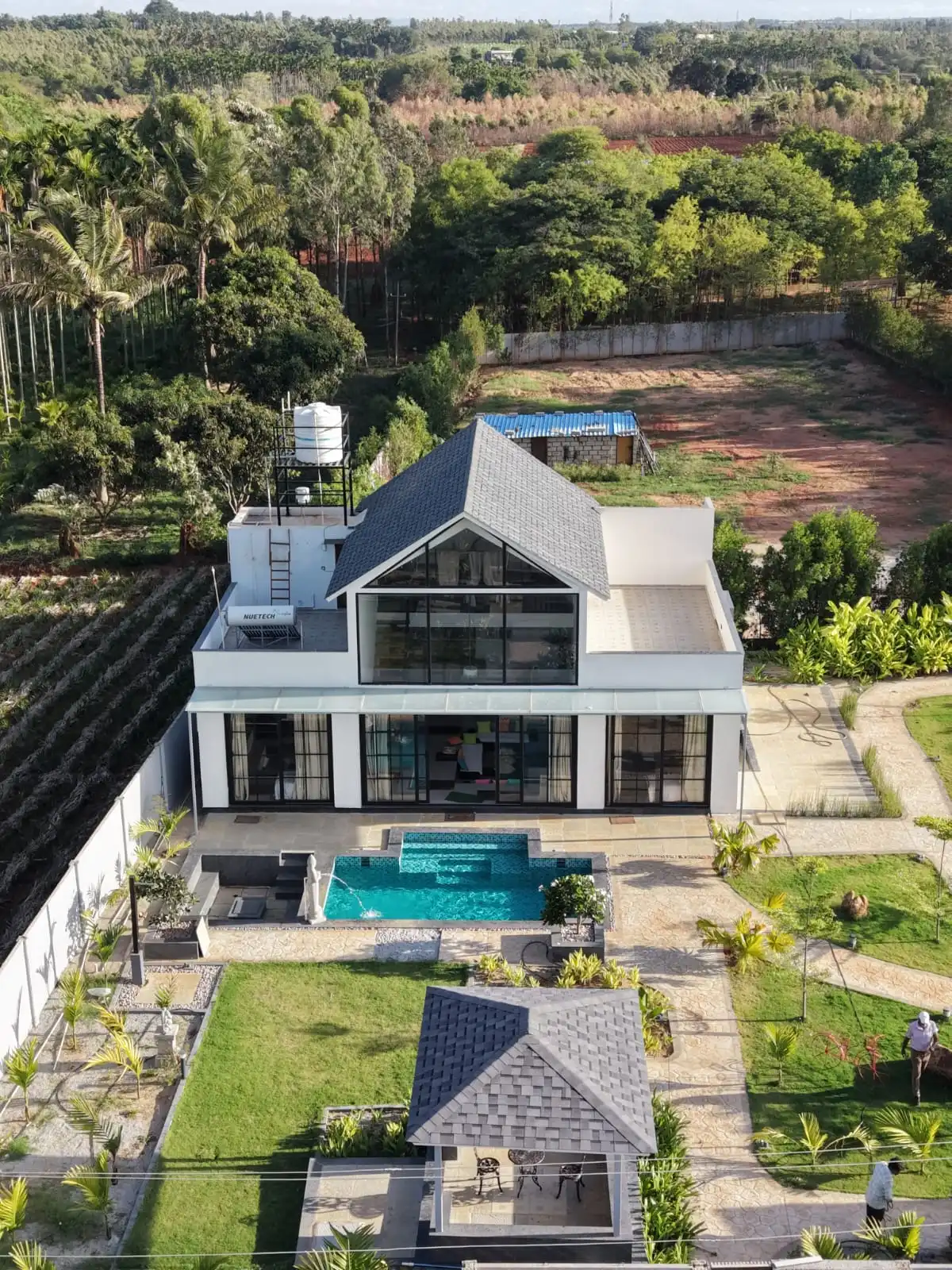 modern-farmhouse-swimming-pool-aerial